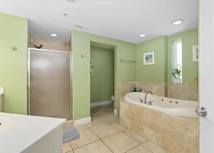 Spacious 3 Bedroom Bayside In Sunset With Outdoor Pool! Ferienhaus Ocean Stadt